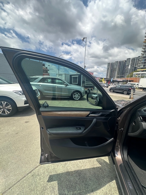 63c05b38-7ab2-487f-9371-ae2d0abedb85