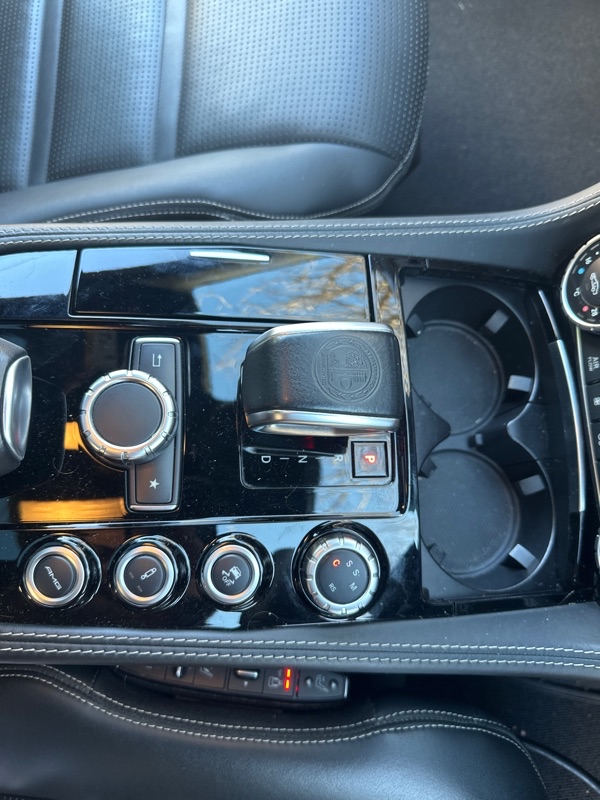 b9005bdf-6f04-4000-9ceb-659bc2d82b5f