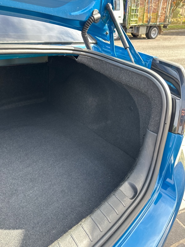 c95b1478-5781-4528-afe1-a3fb9e1e3dd1