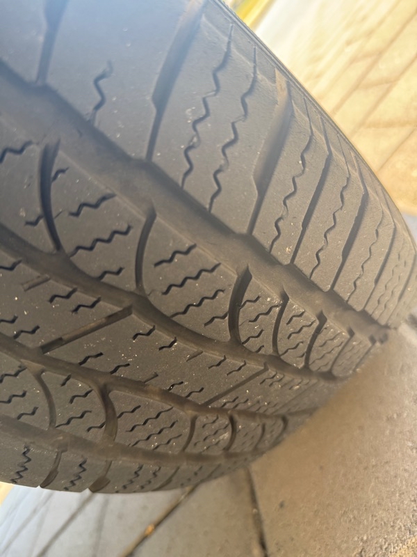 d6fefff7-3a5d-4e6f-a188-abedd35c9b1e